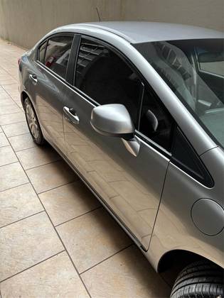 HONDA CIVIC 1.8 LXS 16V FLEX 4P AUTOMÁTICO